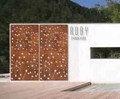 Ruby Wall Panel/Screen