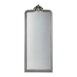 Pipi Mirror